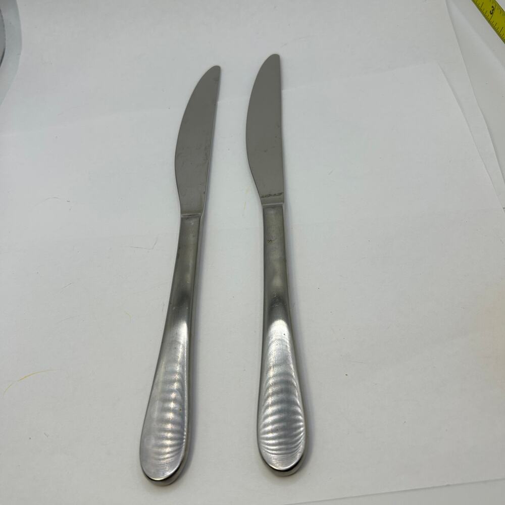 2 Knife Modern Solid Mikasa Brynley Satin (Stainless) 9 1/2"